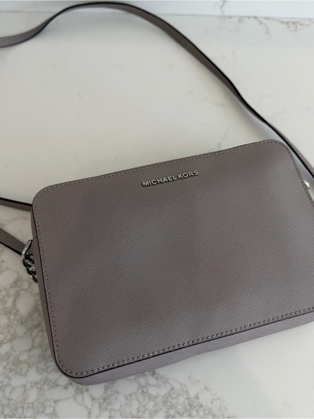 Michael Kors Jet Set Leather Crossbody Bag Gray Silver Tone Hardware Zip